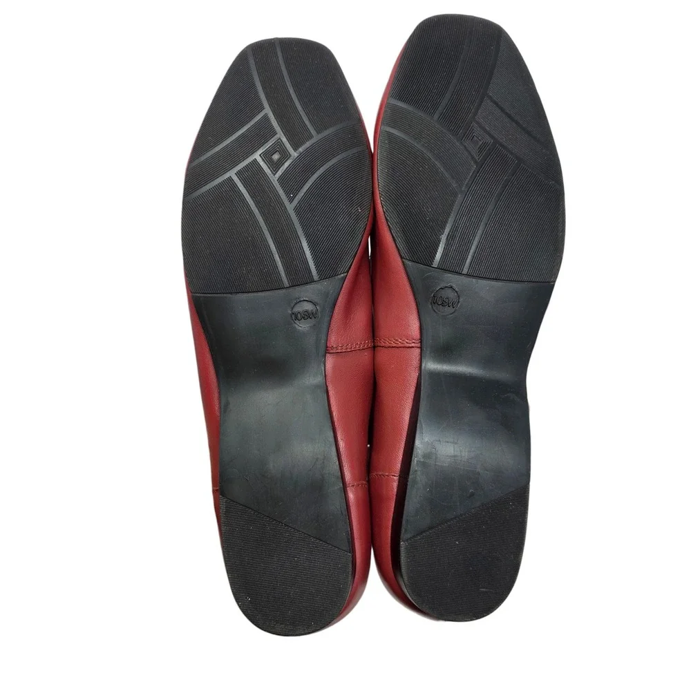 ARRAY Freedom Women 10.5W Chili Red Leather Square Toe Slip On Loafers Flats NIB